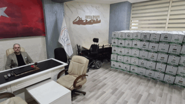 ERZURUMLULAR DERNEĞİ’NDEN 400 ADET YARDIM KOLİSİ