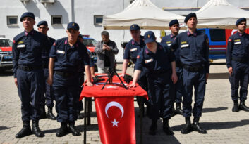 BİR GÜNLÜĞÜNE, YEMİN EDİP ASKER OLDULAR