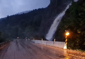 YENİCE-ZONGULDAK KARAYOLU YENİDEN ULAŞIMA AÇILDI