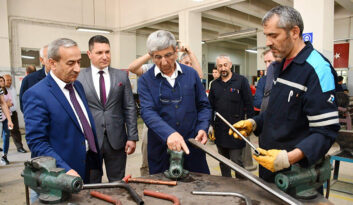 MESLEK LİSELERİNE ALINAN YENİ MAKİNELER ÜRETİM KAPASİTESİNİ ARTIRACAK