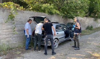 Çalıntı Otomobil Terk Edilmiş Halde Bulundu