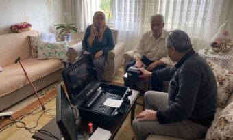 KİMLİK BAŞVURULARI EVLERDE ALINIYOR