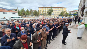 MADEN ŞEHİTLERİ İÇİN GIYABİ CENAZE NAMAZI KILINDI
