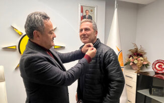 İYİ PARTİ’DEN İSTİFA EDİP AK PARTİ’YE GEÇTİLER