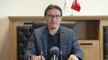 DEKAN İSTİFA ETTİ
