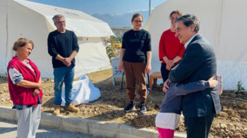 GÜNEŞ  “YÜREKLERİMİZİ PARÇALAYAN BU ACI BİZİ YEKPARE YAPTI “