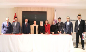 SAFRANBOLU BELEDİYESİNDE 9 SÖZLEŞMELİ PERSONELE YEMİN TÖRENİ