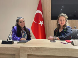 İKİ GÜZEL İNSANDAN DEPREMZEDELER İÇİN ETKİNLİK