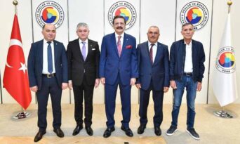 ACAR, YENİDEN TOBB TURİZM KURULUNA SEÇİLDİ