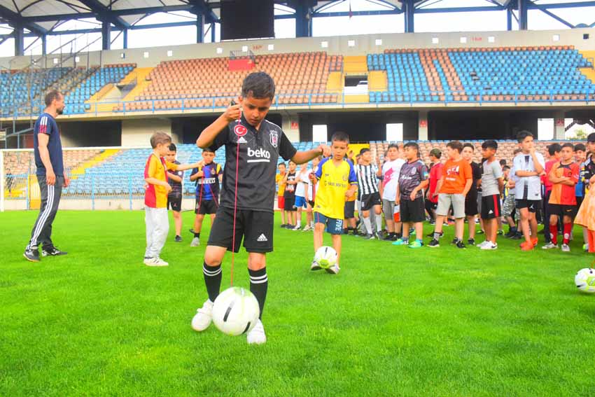 “GSB SPOR OKULLARI” AÇILDI