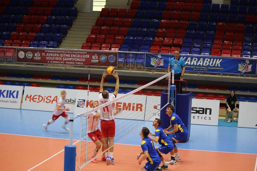 KARABÜK’E YAKIŞMADI