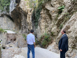 AKAY ŞEKER KANYONU YOLUNDA İNCELEMELERDE BULUNDU