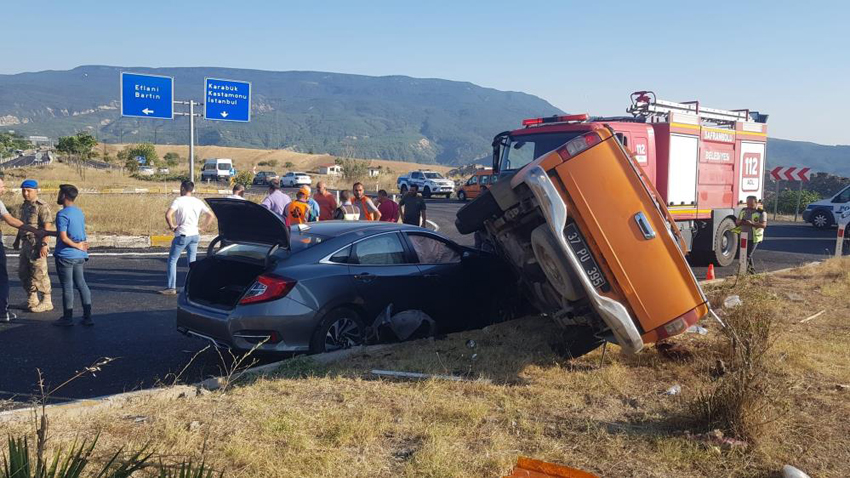 KARAYOLLARI ARACI İLE OTOMOBİL ÇARPIŞTI