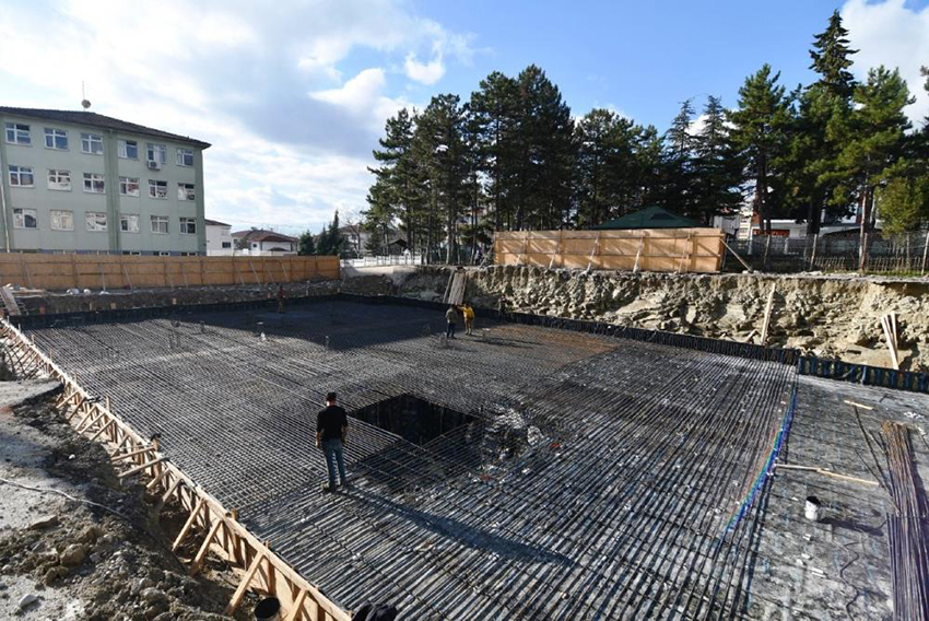 EMEK ORTAOKULU İNŞAAT ÇALIŞMALARI DEVAM EDİYOR