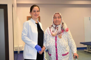 FELÇLİ KADIN MEDİKAR HASTANESİNDE SAĞLIĞINA KAVUŞTU
