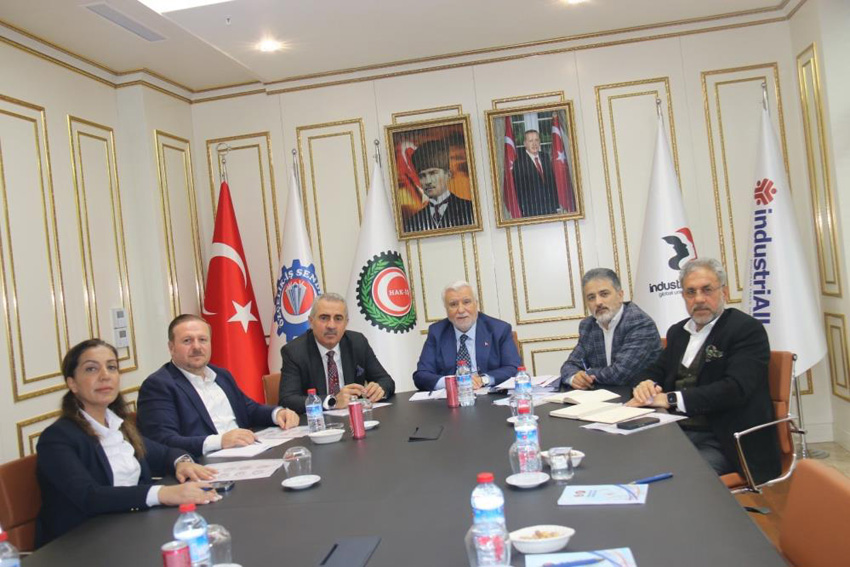 ALTUN: “EN DÜŞÜK EMEKLİ MAAŞI ASGARİ ÜCRET SEVİYESİNE ÇEKİLMELİ”