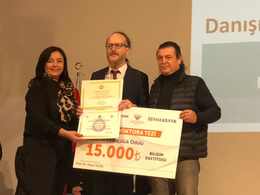 KBÜ’LÜ AKADEMİSYENE “EN BAŞARILI DOKTORA TEZİ ÖDÜLLERİ”