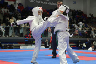 TÜRKİYE KYOKUSHİN STİL KARATE ŞAMPİYONASI KARABÜK’TE BAŞLADI