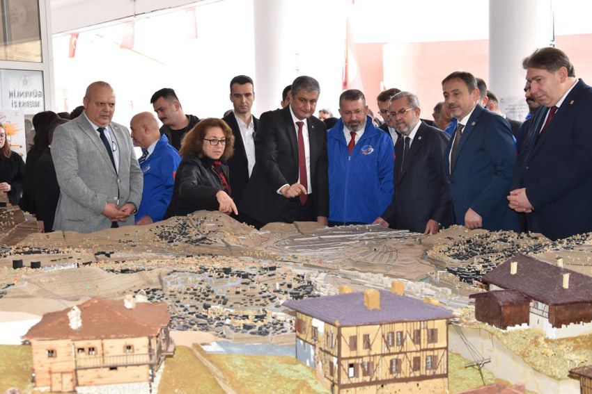 TÜRKİYE’DE İLK KEZ DÜZENLENEN SOSYALFEST BAŞLADI