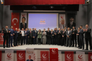 YENİDEN REFAH PARTİSİ  BELEDİYE BAŞKAN ADAYLARI TANITIM TOPLANTISI YAPILDI