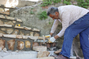 DEKORATİF TAŞLAR TARİHİ SOKAKLARLA BULUŞMAYA DEVAM EDİYOR