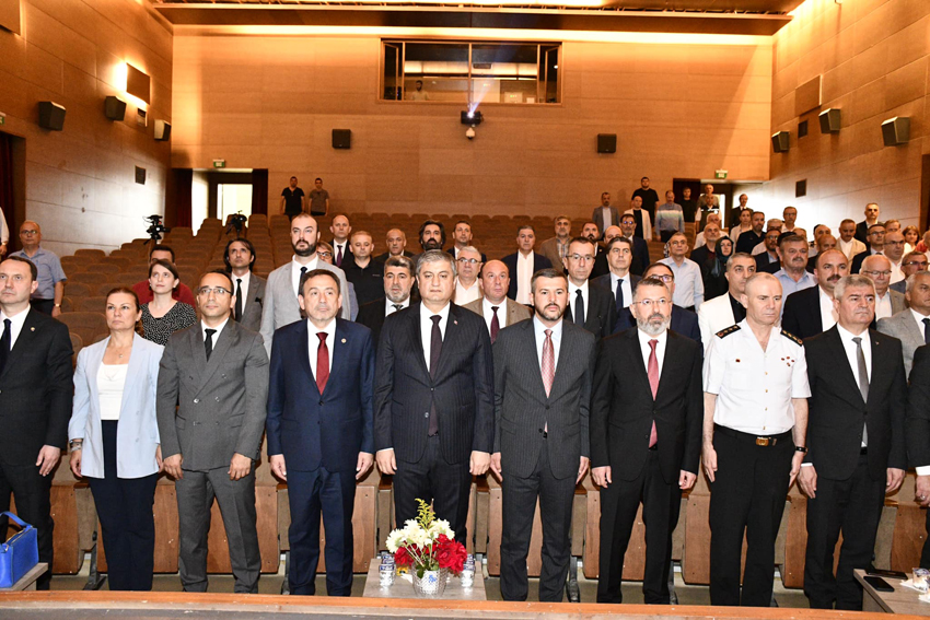 ‘KARABÜK KENT VİZYONU ÇALIŞTAYI 2037′ YAPILDI