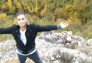 BELEDİYE İŞÇİSİ EVİNDE ÖLÜ BULUNDU