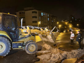 KARABÜK BELEDİYESİ TÜM BİRİMLERİYLE SAHAYA İNDİ