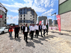 TOKİ BAŞKANI SUNGUR, KARABÜK’TE İNCELEMELERDE BULUNDU
