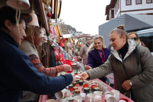 YILBAŞI PANAYIRI’NDA İLK SİFTAH BAŞKAN KÖSE’DEN