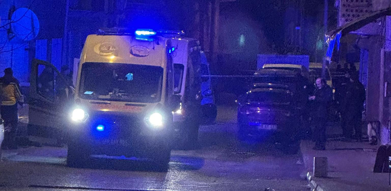 ÇOCUKLARIN GÖZÜ ÖNÜNDE CİNAYET