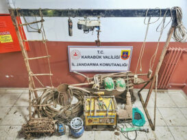 DEFİNE ARAYAN 7 KİŞİ SUÇÜSTÜ YAKALANDI