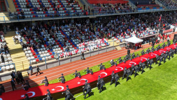KARABÜK’TE 19 MAYIS ATATÜRK’Ü ANMA, GENÇLİK VE SPOR BAYRAMI KUTLANDI