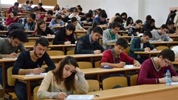 YKS İLK OTURUMU TEMEL YETERLİLİK TESTİ (TYT) SONA ERDİ.