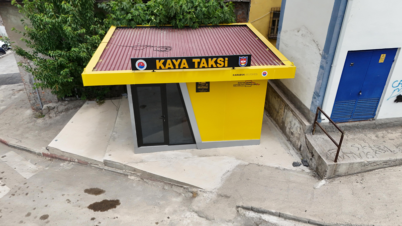 KARABÜK’TE TAKSİ DURAKLARI YENİLENİYOR