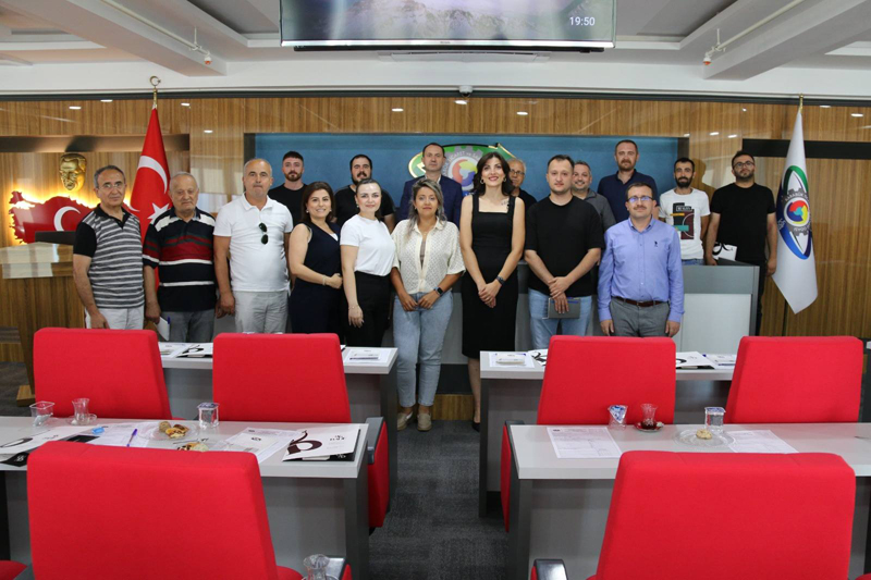 KTSO’DA “MESLEKİ BELGELER VE YASAL YÜKÜMLÜLÜKLER” TOPLANTISI DÜZENLENDİ…