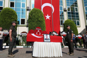 ŞEHİDİMİZ SON YOLCULUĞUNA UĞURLANDI.