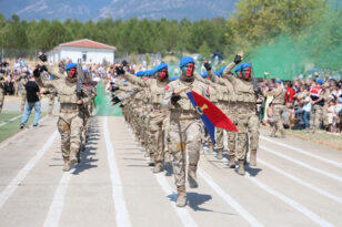 JANDARMA UZMAN ERBAŞ KOMANDOLAR MEZUN OLDU