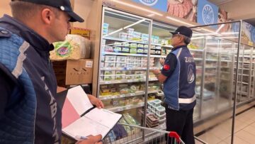 KARABÜK BELEDİYESİ ZABITA EKİPLERİNDEN MARKETLERE SIKI DENETİM