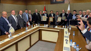YENİCE İLÇESİ DERNEK BAŞKANLARINDAN TBMM’NE ZİYARET