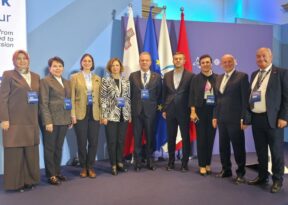 BAŞKAN ÇETİNKAYA AVRUPA LİDERLER ZİRVESİNDE…