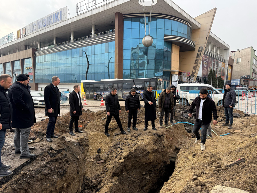 ÇETİNKAYA: “KARABÜK’TE ALTYAPIDAN ÜSTYAPIYA HER NOKTADA SAHADAYIZ”