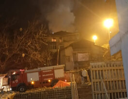 YANGINDA MAHSUR KALAN YAŞLI ADAM KURTARILDI