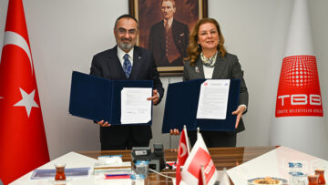 PROTOKOL TAMAM; BAŞKAN KÖSE BAŞKENTTE İLK İMZAYI ATTI