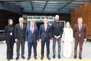 VALİ OKTAY ÇAĞATAY, SAĞLIK KURUMLARINI ZİYARET ETTİ.