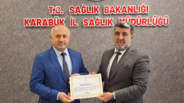KARABÜK EĞİTİM VE ARAŞTIRMA HASTANESİ’NE İKİ BAŞARI BELGESİ BİRDEN