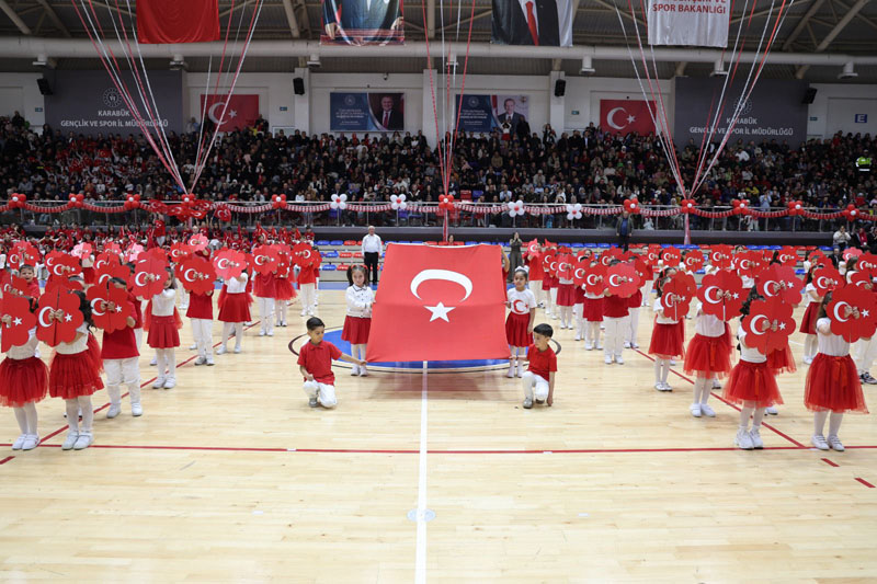 23 NİSAN KARABÜK’TE COŞKUYLA KUTLANDI.