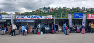 KARABÜK ŞEHİRLERARASI OTOBÜS TERMİNALİNDE BAYRAM YOĞUNLUĞU DEVAM EDİYOR