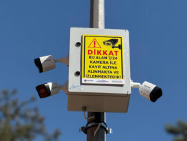 KARABÜK’TE PARKLARA 7/24 KAMERALI ÖNLEM