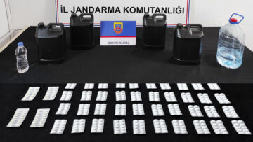 KARABÜK’TE YUŞTURUCU VE KAÇAK ALKOL OPERASYONU